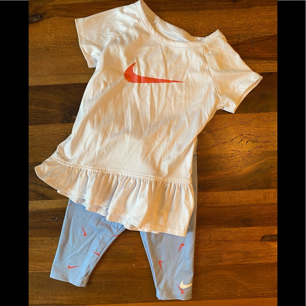 Nike Toddler set